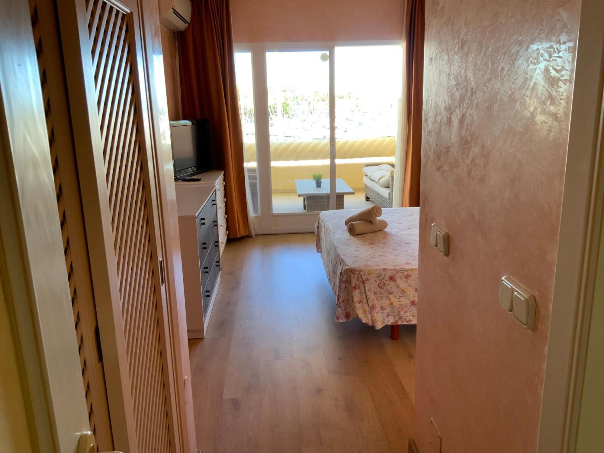 Piso Islas C111 Apartment *