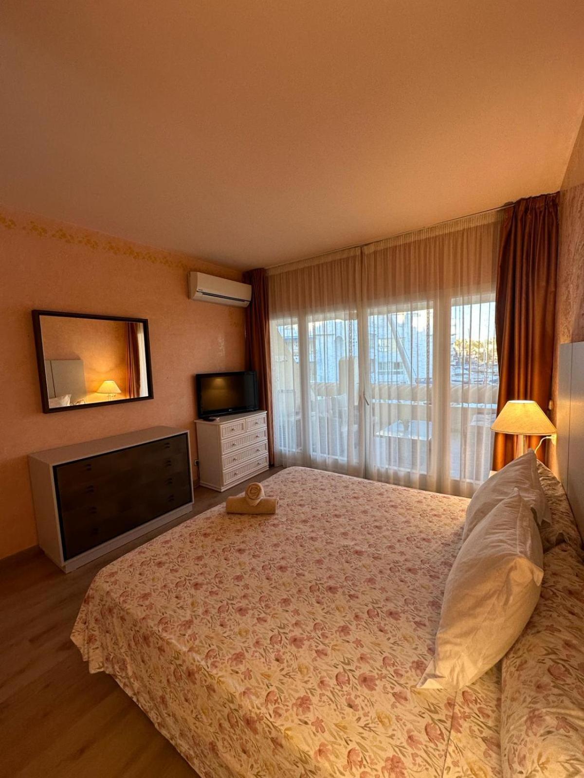 Piso Islas C111 Apartment Benalmadena